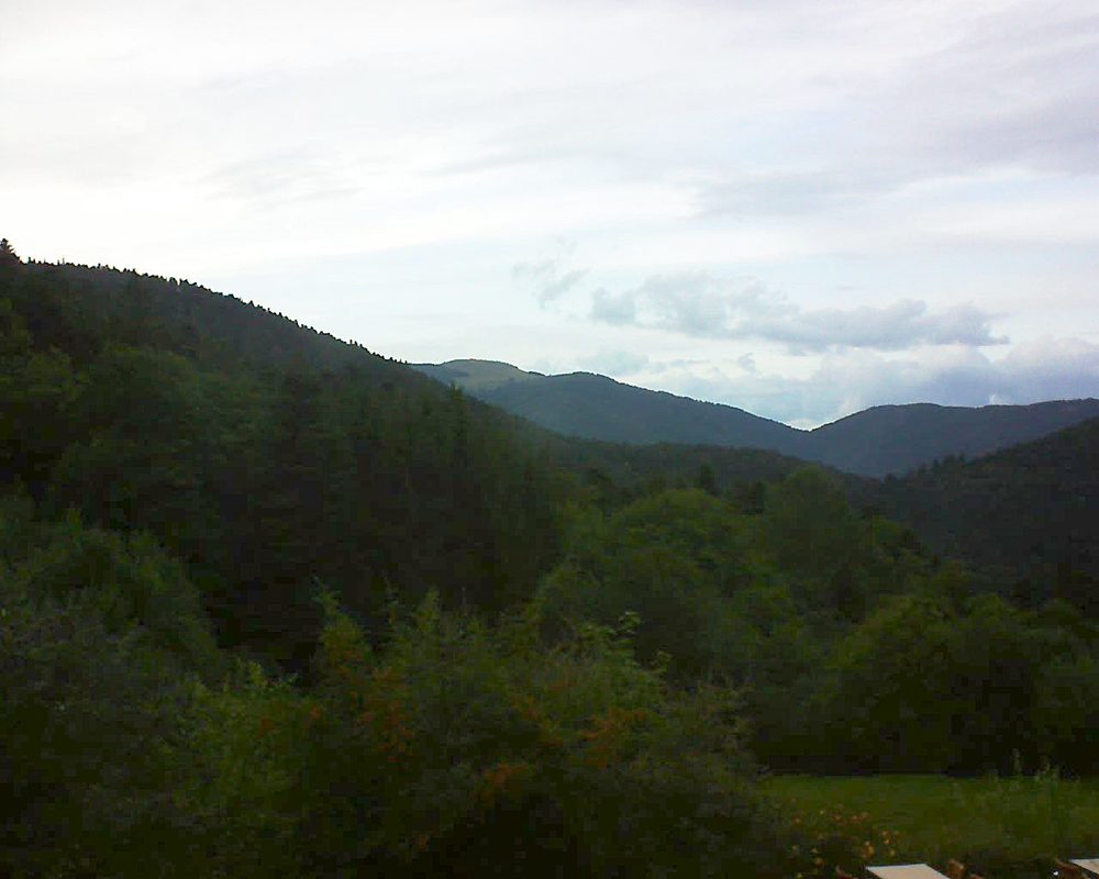 Le petit ballon vu depuis le Domaine Langmatt à Murbach le 09.09.2019 à 19:00 Le petit ballon (Alsace, Vosges) le 09.09.2019 à 19:00