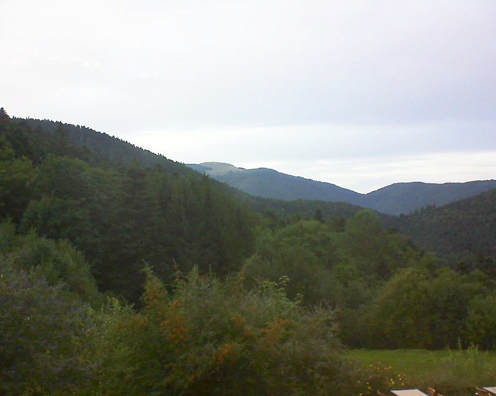 Le petit ballon vu depuis le Domaine Langmatt à Murbach le 09.09.2019 à 19:45 Le petit ballon (Alsace, Vosges) le 09.09.2019 à 19:45