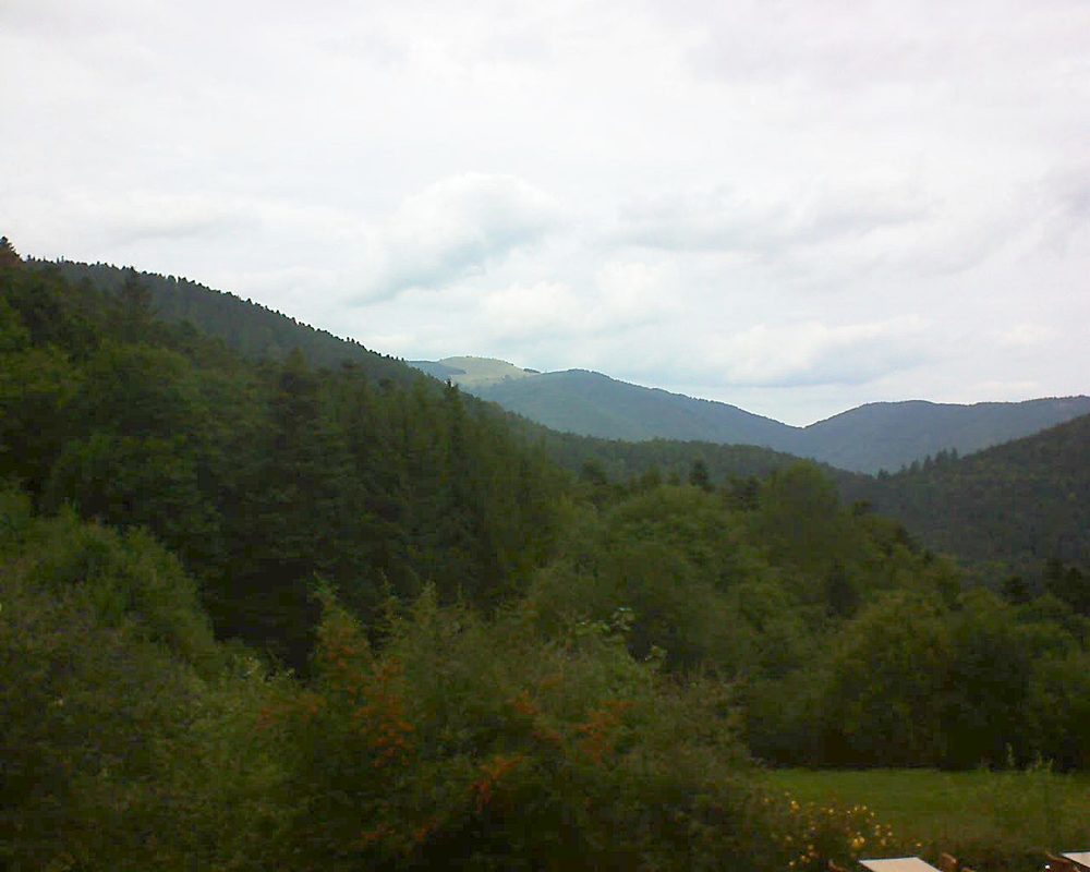 Le petit ballon vu depuis le Domaine Langmatt à Murbach le 11.09.2019 à 12:45 Le petit ballon (Alsace, Vosges) le 11.09.2019 à 12:45