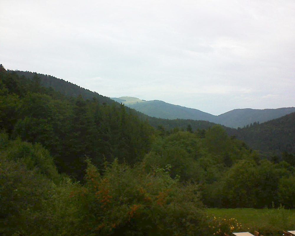 Le petit ballon vu depuis le Domaine Langmatt à Murbach le 11.09.2019 à 17:00 Le petit ballon (Alsace, Vosges) le 11.09.2019 à 17:00