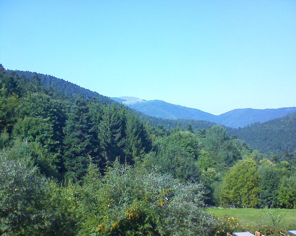 Le petit ballon vu depuis le Domaine Langmatt à Murbach le 21.09.2019 à 15:00 Le petit ballon (Alsace, Vosges) le 21.09.2019 à 15:00