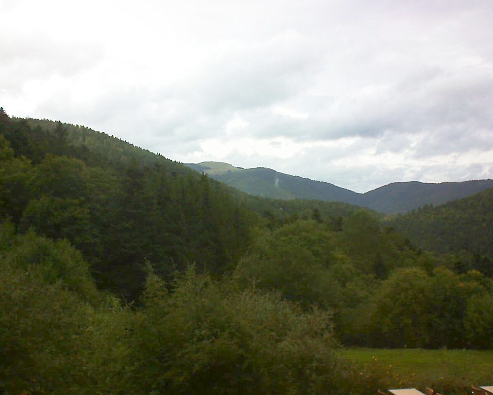 Le petit ballon vu depuis le Domaine Langmatt à Murbach le 25.09.2019 à 14:45 Le petit ballon (Alsace, Vosges) le 25.09.2019 à 14:45