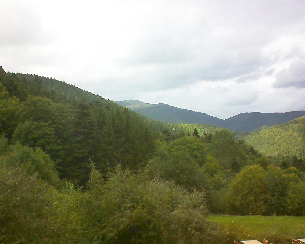 Le petit ballon vu depuis le Domaine Langmatt à Murbach le 25.09.2019 à 15:30 Le petit ballon (Alsace, Vosges) le 25.09.2019 à 15:30