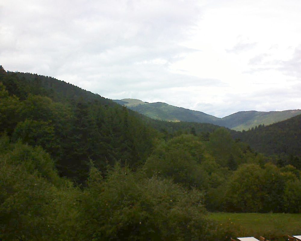 Le petit ballon vu depuis le Domaine Langmatt à Murbach le 28.09.2019 à 14:45 Le petit ballon (Alsace, Vosges) le 28.09.2019 à 14:45