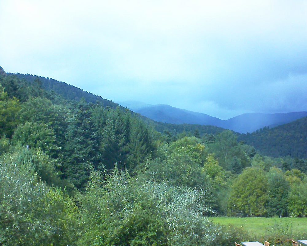 Le petit ballon vu depuis le Domaine Langmatt à Murbach le 07.10.2019 à 14:30 Le petit ballon (Alsace, Vosges) le 07.10.2019 à 14:30