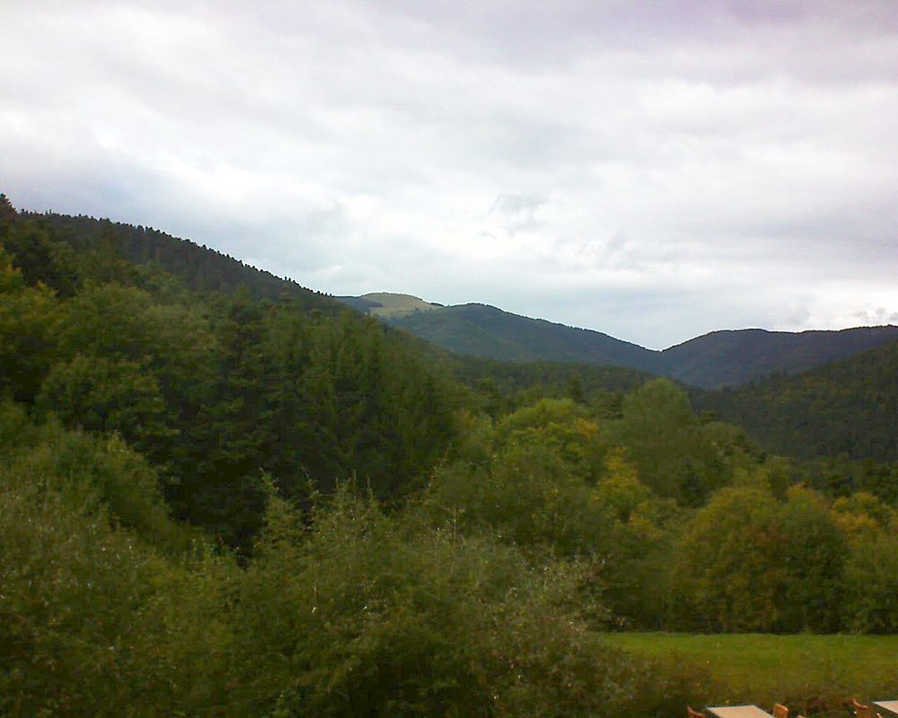 Le petit ballon vu depuis le Domaine Langmatt à Murbach le 07.10.2019 à 16:30 Le petit ballon (Alsace, Vosges) le 07.10.2019 à 16:30