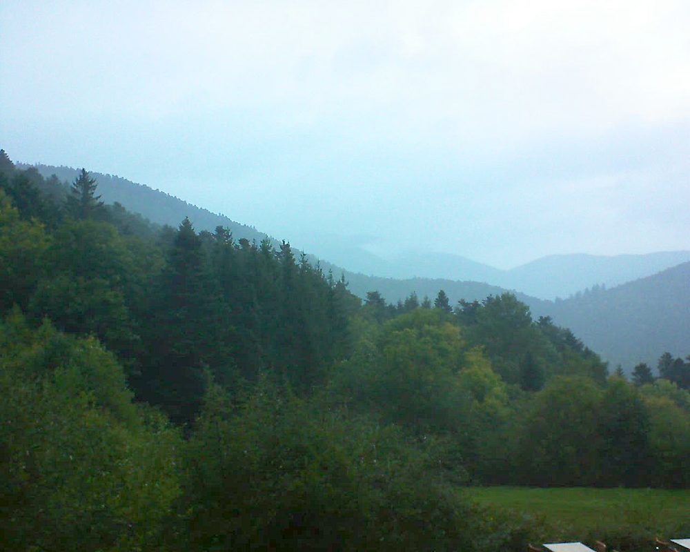 Le petit ballon vu depuis le Domaine Langmatt à Murbach le 08.10.2019 à 18:30 Le petit ballon (Alsace, Vosges) le 08.10.2019 à 18:30