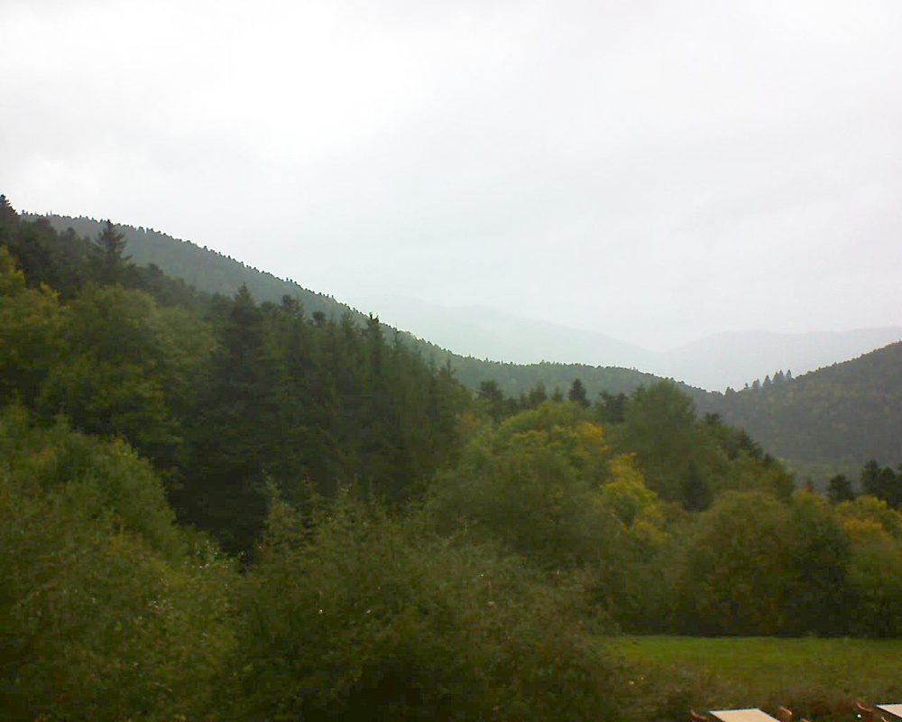Le petit ballon vu depuis le Domaine Langmatt à Murbach le 09.10.2019 à 14:00 Le petit ballon (Alsace, Vosges) le 09.10.2019 à 14:00