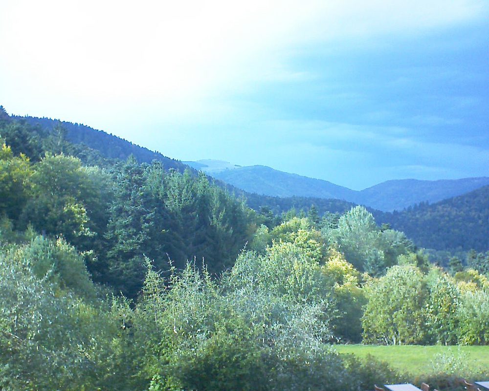 Le petit ballon vu depuis le Domaine Langmatt à Murbach le 12.10.2019 à 16:15 Le petit ballon (Alsace, Vosges) le 12.10.2019 à 16:15