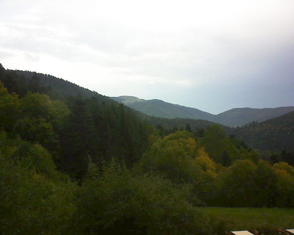Le petit ballon vu depuis le Domaine Langmatt à Murbach le 12.10.2019 à 17:15 Le petit ballon (Alsace, Vosges) le 12.10.2019 à 17:15