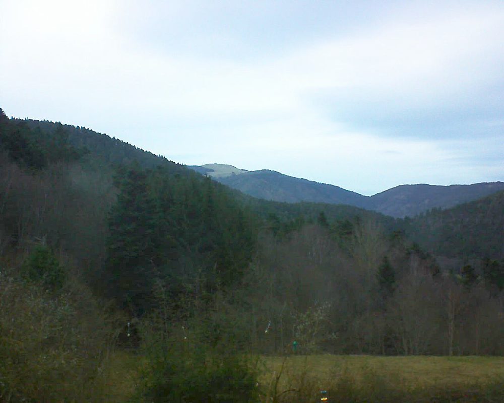 Le petit ballon vu depuis le Domaine Langmatt à Murbach le 14.01.2020 à 16:45 Le petit ballon (Alsace, Vosges) le 14.01.2020 à 16:45