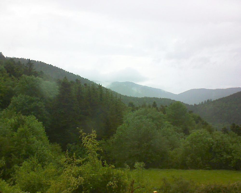 Le petit ballon vu depuis le Domaine Langmatt à Murbach le 23.05.2020 à 13:00 Le petit ballon (Alsace, Vosges) le 23.05.2020 à 13:00