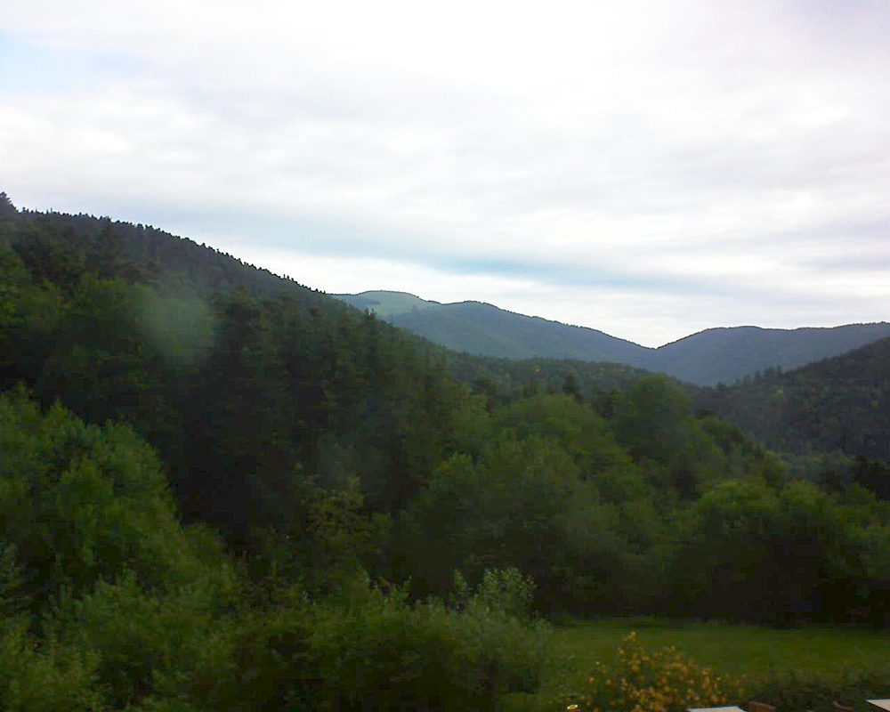 Le petit ballon vu depuis le Domaine Langmatt à Murbach le 30.06.2020 à 08:00 Le petit ballon (Alsace, Vosges) le 30.06.2020 à 08:00