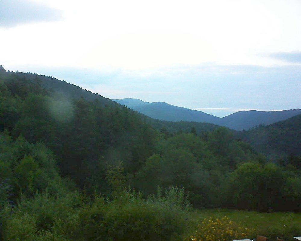 Le petit ballon vu depuis le Domaine Langmatt à Murbach le 17.07.2020 à 21:15 Le petit ballon (Alsace, Vosges) le 17.07.2020 à 21:15