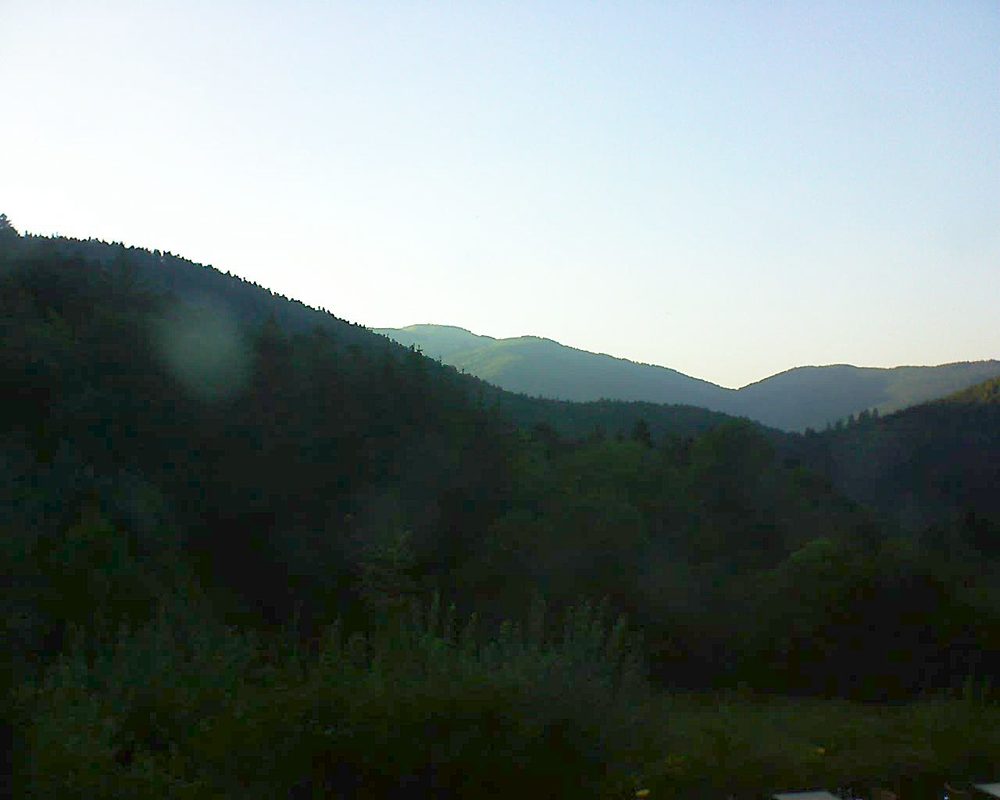 Le petit ballon vu depuis le Domaine Langmatt à Murbach le 31.07.2020 à 20:15 Le petit ballon (Alsace, Vosges) le 31.07.2020 à 20:15