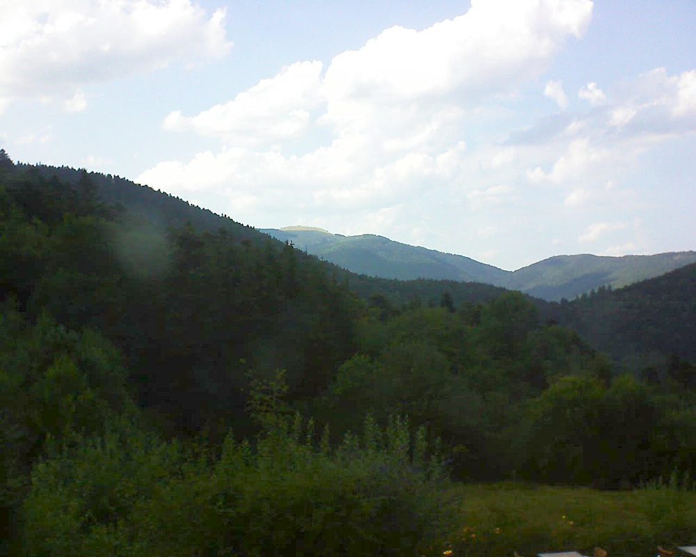 Le petit ballon vu depuis le Domaine Langmatt à Murbach le 01.08.2020 à 17:15 Le petit ballon (Alsace, Vosges) le 01.08.2020 à 17:15