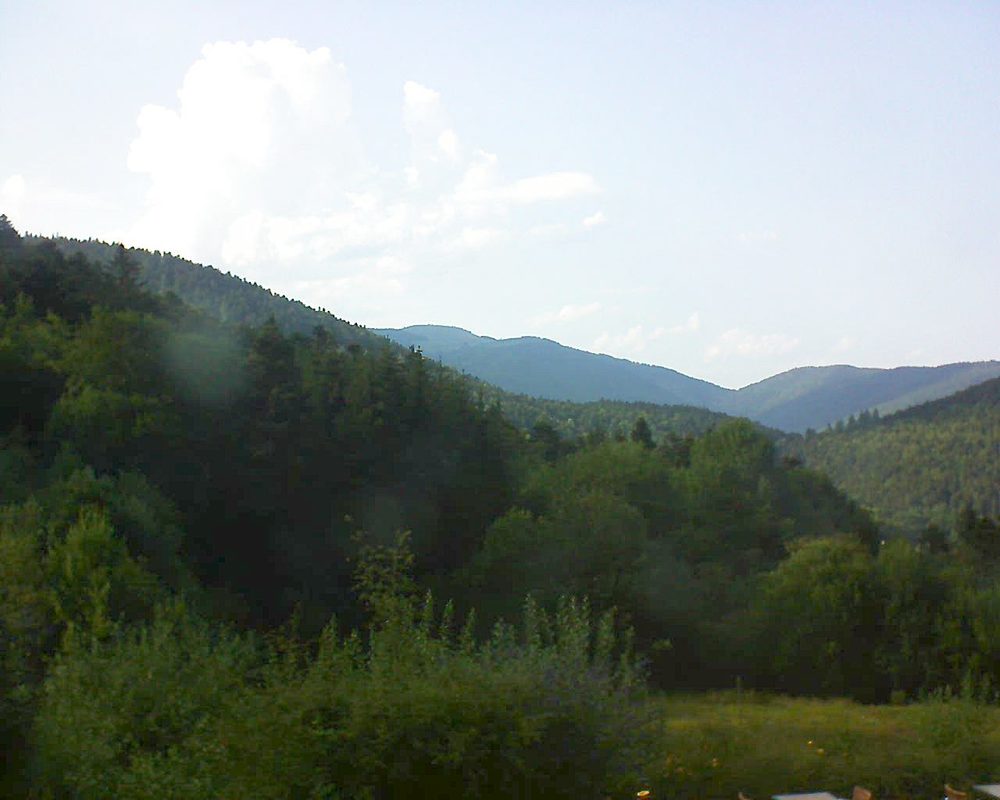 Le petit ballon vu depuis le Domaine Langmatt à Murbach le 01.08.2020 à 18:15 Le petit ballon (Alsace, Vosges) le 01.08.2020 à 18:15