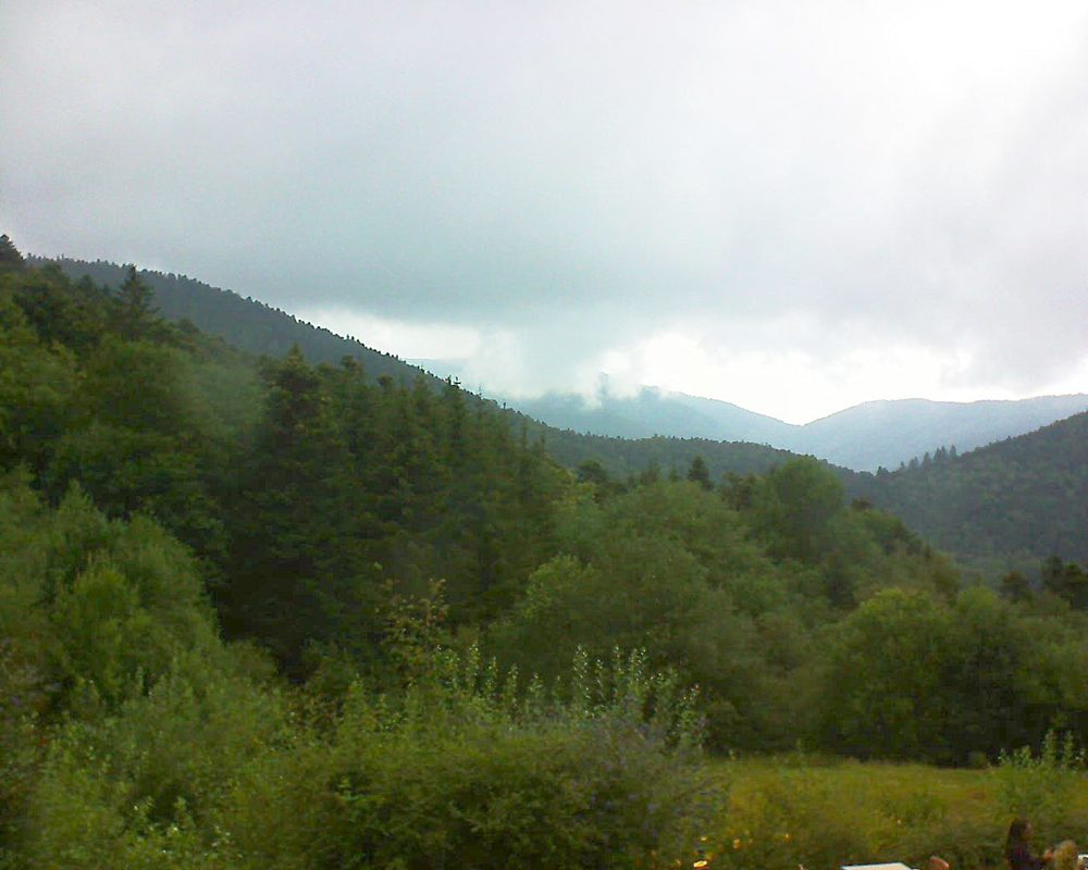 Le petit ballon vu depuis le Domaine Langmatt à Murbach le 02.08.2020 à 12:00 Le petit ballon (Alsace, Vosges) le 02.08.2020 à 12:00