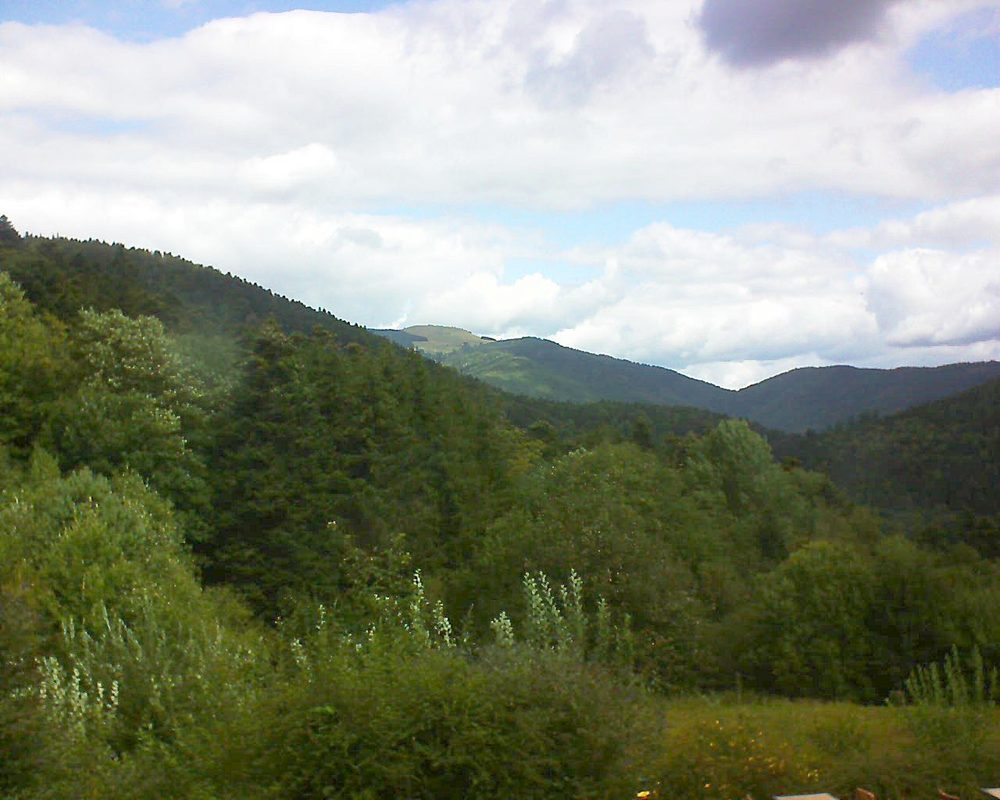 Le petit ballon vu depuis le Domaine Langmatt à Murbach le 23.08.2020 à 12:00 Le petit ballon (Alsace, Vosges) le 23.08.2020 à 12:00