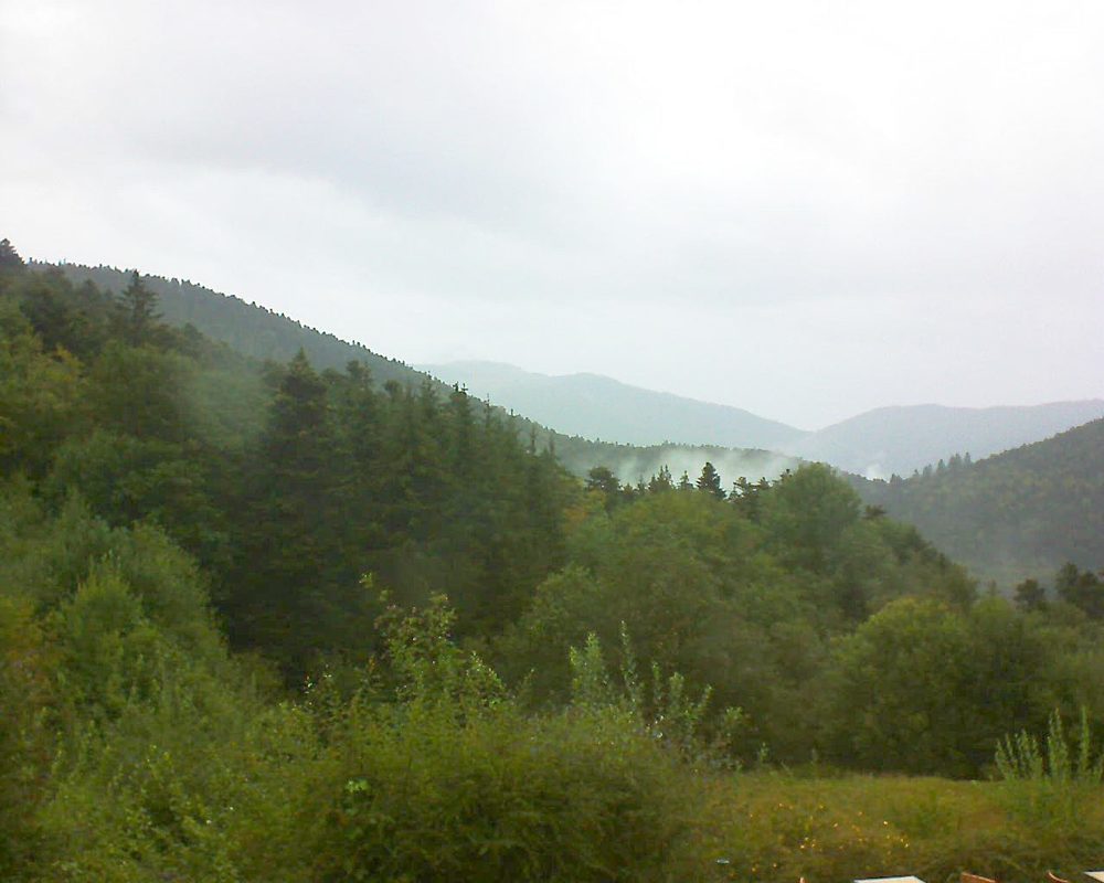 Le petit ballon vu depuis le Domaine Langmatt à Murbach le 30.08.2020 à 12:00 Le petit ballon (Alsace, Vosges) le 30.08.2020 à 12:00