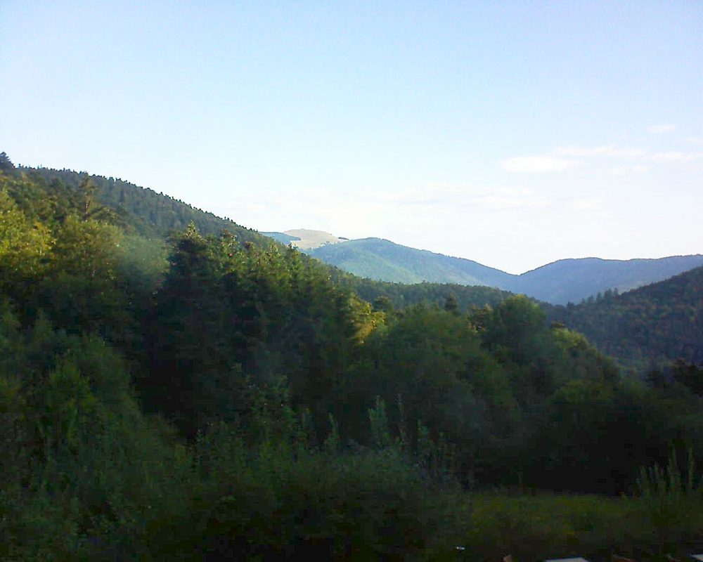 Le petit ballon vu depuis le Domaine Langmatt à Murbach le 02.09.2020 à 09:00 Le petit ballon (Alsace, Vosges) le 02.09.2020 à 09:00