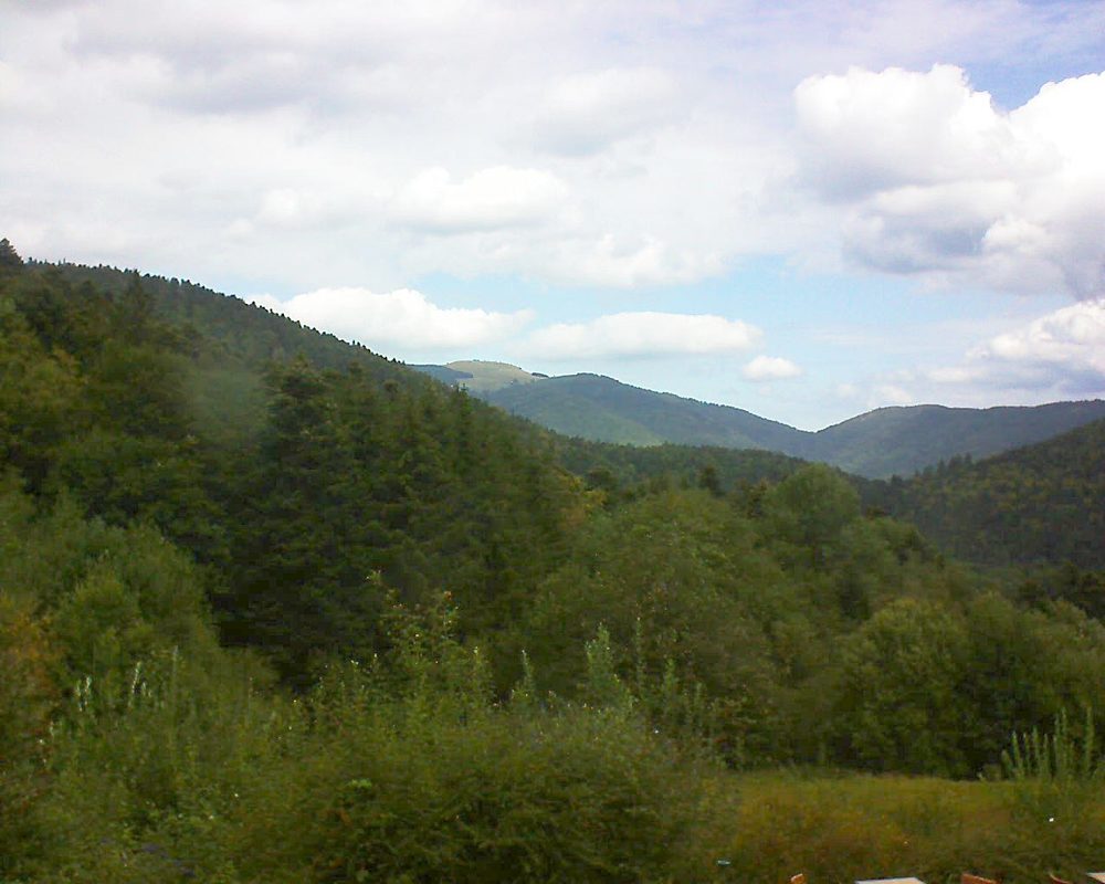 Le petit ballon vu depuis le Domaine Langmatt à Murbach le 03.09.2020 à 12:00 Le petit ballon (Alsace, Vosges) le 03.09.2020 à 12:00