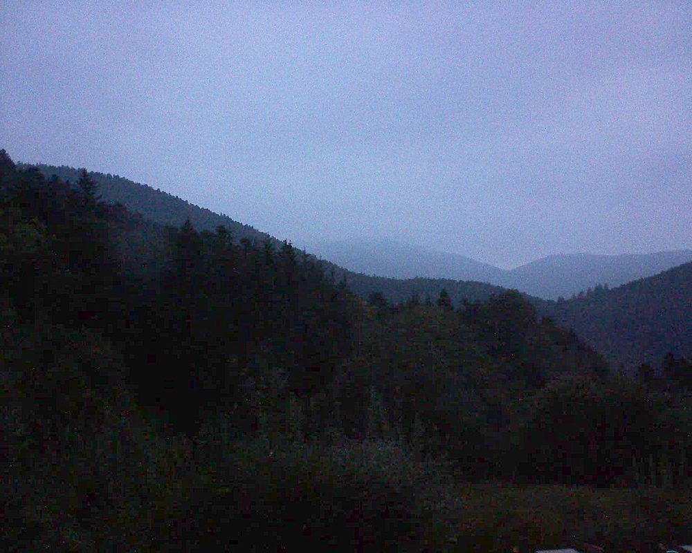 Le petit ballon vu depuis le Domaine Langmatt à Murbach le 18.09.2020 à 07:00 Le petit ballon (Alsace, Vosges) le 18.09.2020 à 07:00