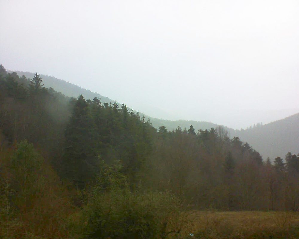 Le petit ballon vu depuis le Domaine Langmatt à Murbach le 22.12.2020 à 12:30 Le petit ballon (Alsace, Vosges) le 22.12.2020 à 12:30