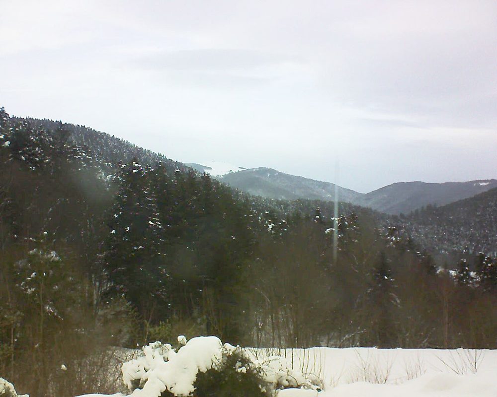 Le petit ballon vu depuis le Domaine Langmatt à Murbach le 19.01.2021 à 12:30 Le petit ballon (Alsace, Vosges) le 19.01.2021 à 12:30