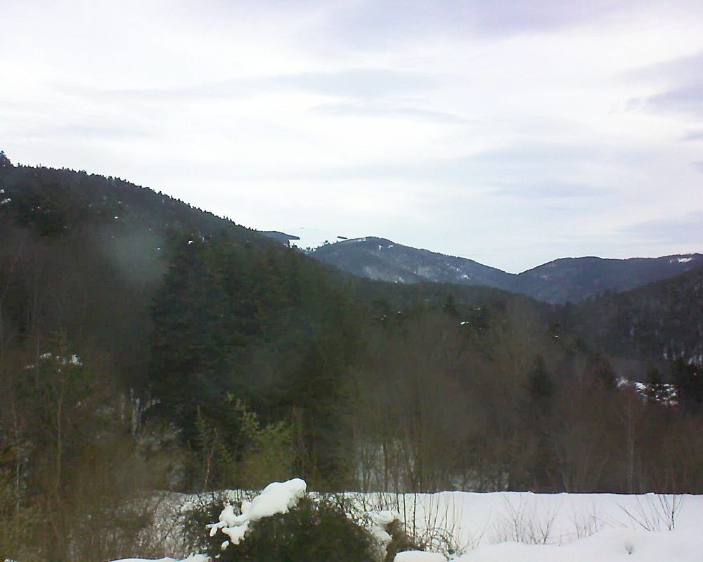 Le petit ballon vu depuis le Domaine Langmatt à Murbach le 20.01.2021 à 09:30 Le petit ballon (Alsace, Vosges) le 20.01.2021 à 09:30