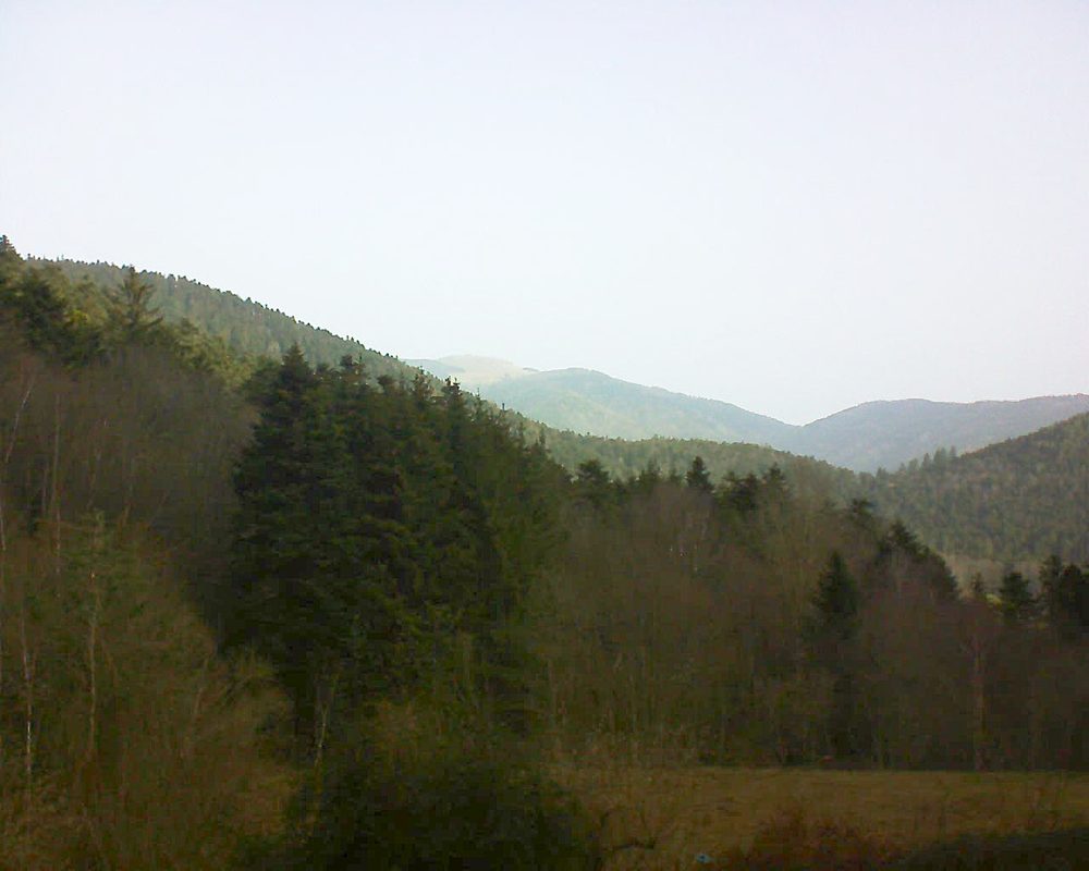 Le petit ballon vu depuis le Domaine Langmatt à Murbach le 24.02.2021 à 09:30 Le petit ballon (Alsace, Vosges) le 24.02.2021 à 09:30