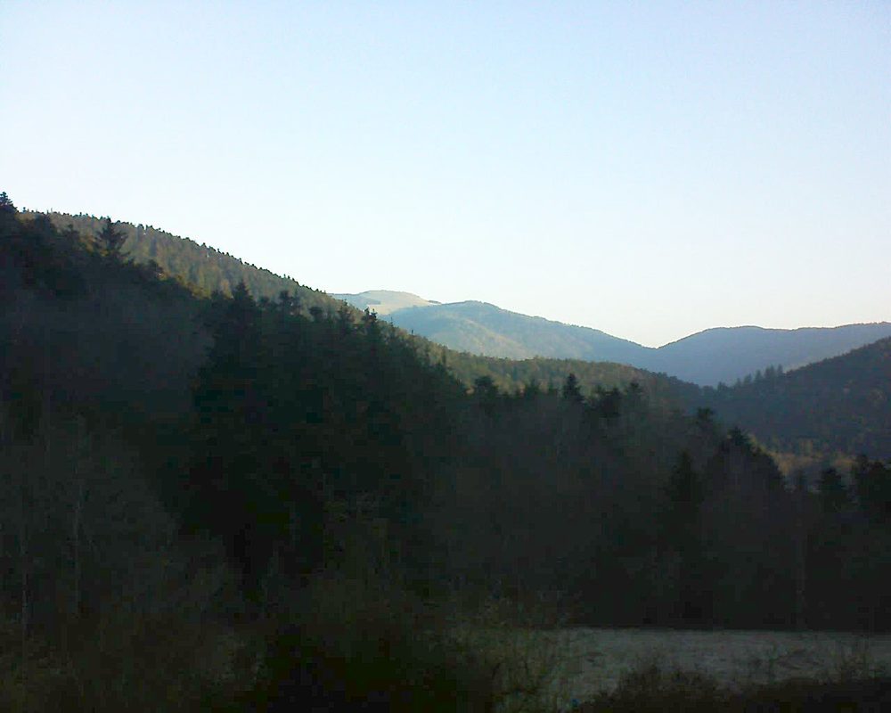 Le petit ballon vu depuis le Domaine Langmatt à Murbach le 01.03.2021 à 07:45 Le petit ballon (Alsace, Vosges) le 01.03.2021 à 07:45