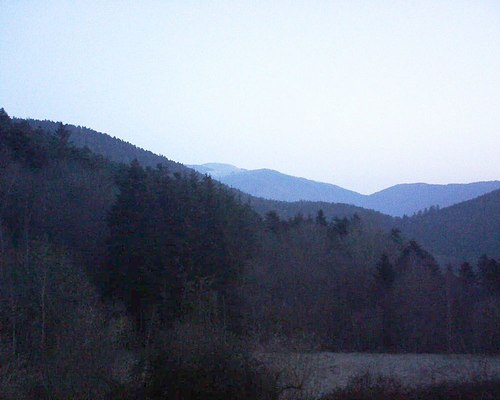 Le petit ballon vu depuis le Domaine Langmatt à Murbach le 08.03.2021 à 06:45 Le petit ballon (Alsace, Vosges) le 08.03.2021 à 06:45