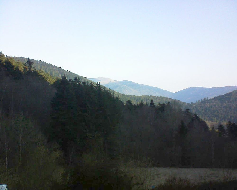 Le petit ballon vu depuis le Domaine Langmatt à Murbach le 08.03.2021 à 08:45 Le petit ballon (Alsace, Vosges) le 08.03.2021 à 08:45