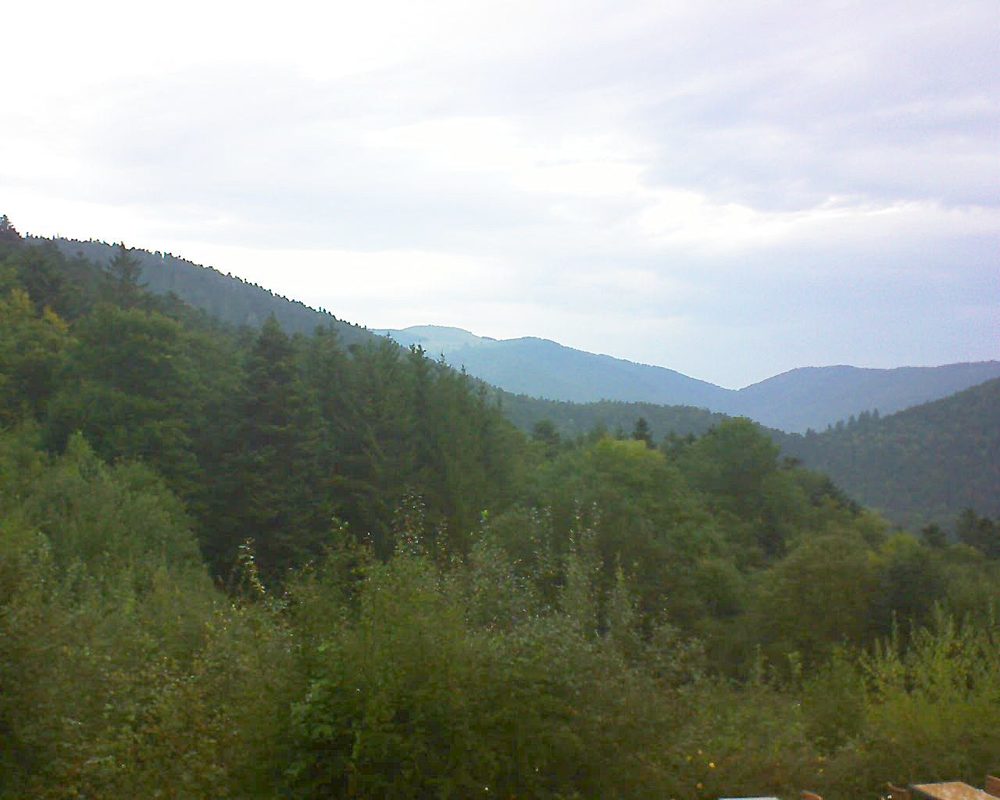 Le petit ballon vu depuis le Domaine Langmatt à Murbach le 26.09.2021 à 08:45 Le petit ballon (Alsace, Vosges) le 26.09.2021 à 08:45