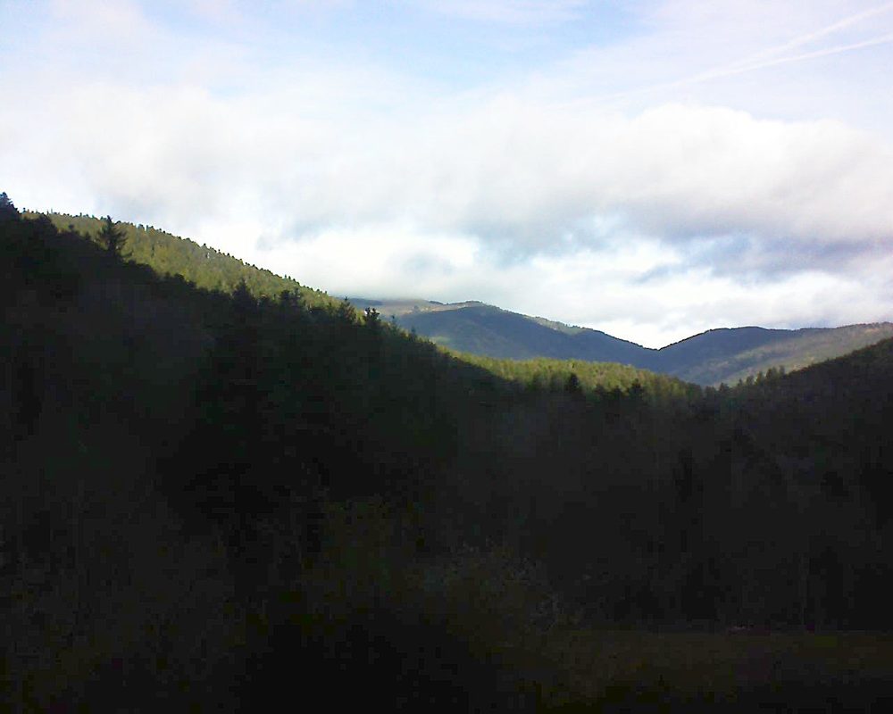 Le petit ballon vu depuis le Domaine Langmatt à Murbach le 30.12.2021 à 11:30 Le petit ballon (Alsace, Vosges) le 30.12.2021 à 11:30
