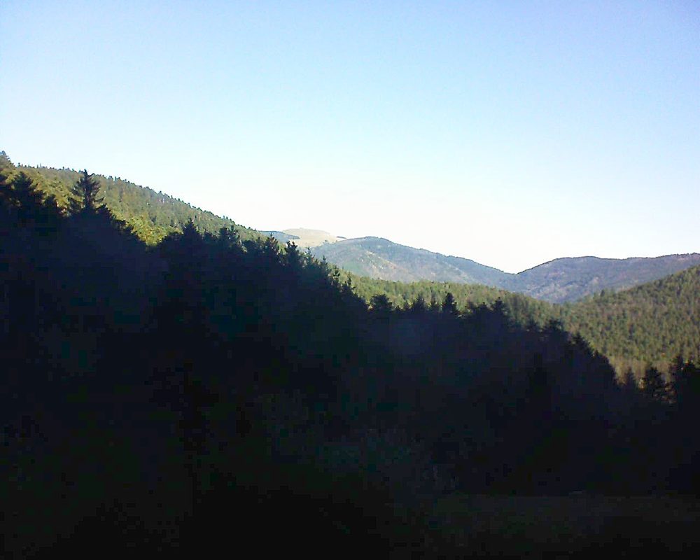 Le petit ballon vu depuis le Domaine Langmatt à Murbach le 31.12.2021 à 10:45 Le petit ballon (Alsace, Vosges) le 31.12.2021 à 10:45