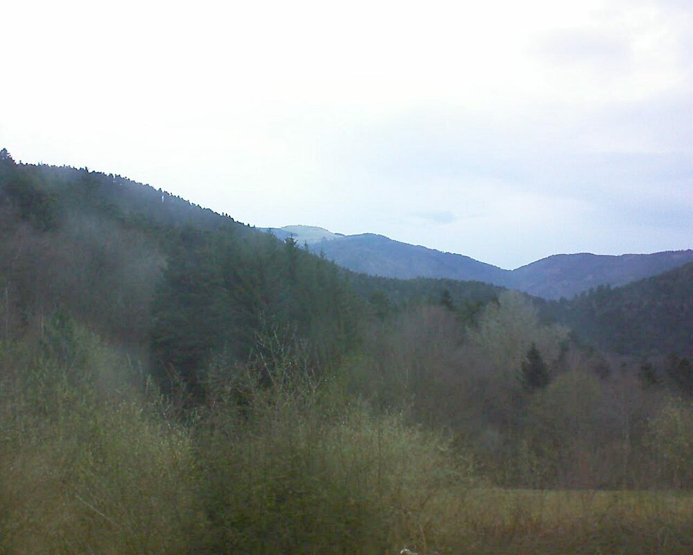 Le petit ballon vu depuis le Domaine Langmatt à Murbach le 23.03.2023 à 07:00 Le petit ballon (Alsace, Vosges) le 23.03.2023 à 07:00