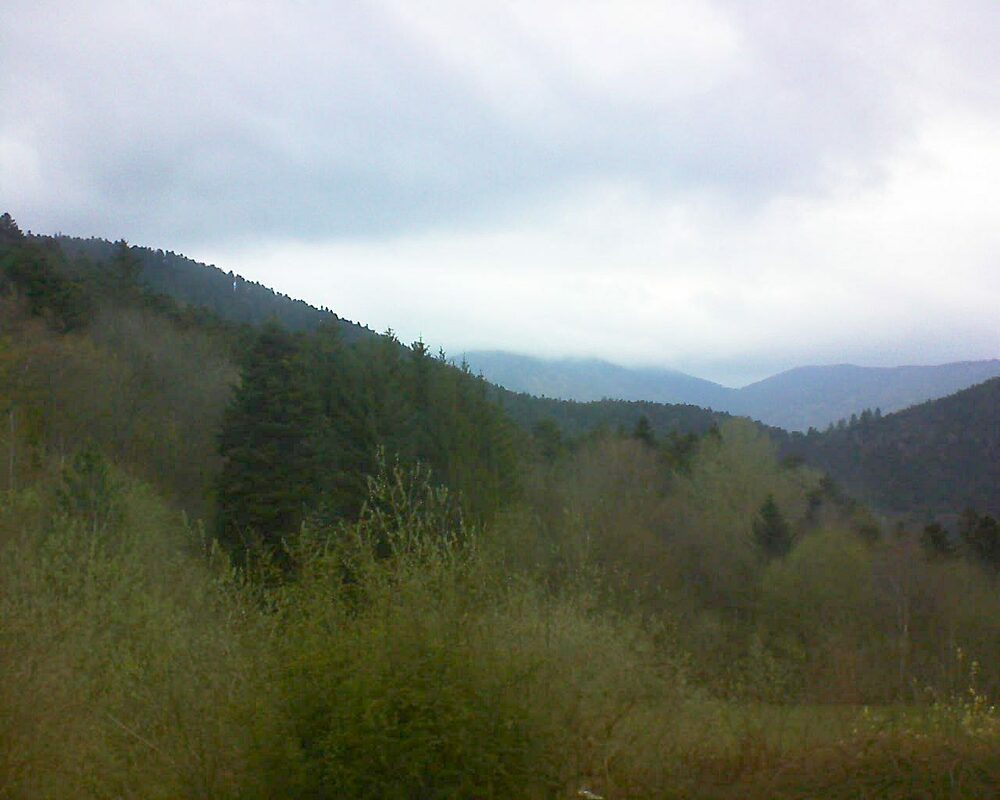 Le petit ballon vu depuis le Domaine Langmatt à Murbach le 16.04.2023 à 08:00 Le petit ballon (Alsace, Vosges) le 16.04.2023 à 08:00