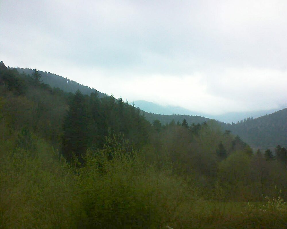 Le petit ballon vu depuis le Domaine Langmatt à Murbach le 19.04.2023 à 07:45 Le petit ballon (Alsace, Vosges) le 19.04.2023 à 07:45