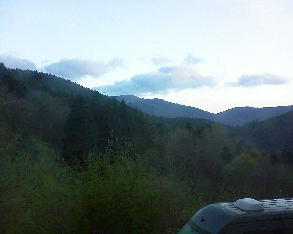 Le petit ballon vu depuis le Domaine Langmatt à Murbach le 23.04.2023 à 06:45 Le petit ballon (Alsace, Vosges) le 23.04.2023 à 06:45