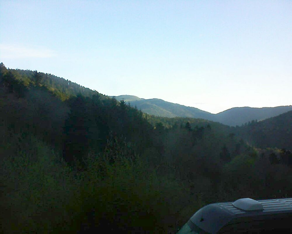 Le petit ballon vu depuis le Domaine Langmatt à Murbach le 23.04.2023 à 07:15 Le petit ballon (Alsace, Vosges) le 23.04.2023 à 07:15