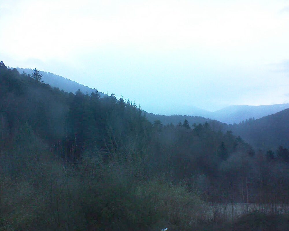 Le petit ballon vu depuis le Domaine Langmatt à Murbach le 25.02.2024 à 07:30 Le petit ballon (Alsace, Vosges) le 25.02.2024 à 07:30