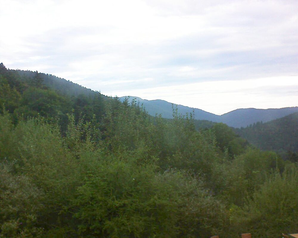 Le petit ballon vu depuis le Domaine Langmatt à Murbach le 02.09.2024 à 07:45 Le petit ballon (Alsace, Vosges) le 02.09.2024 à 07:45