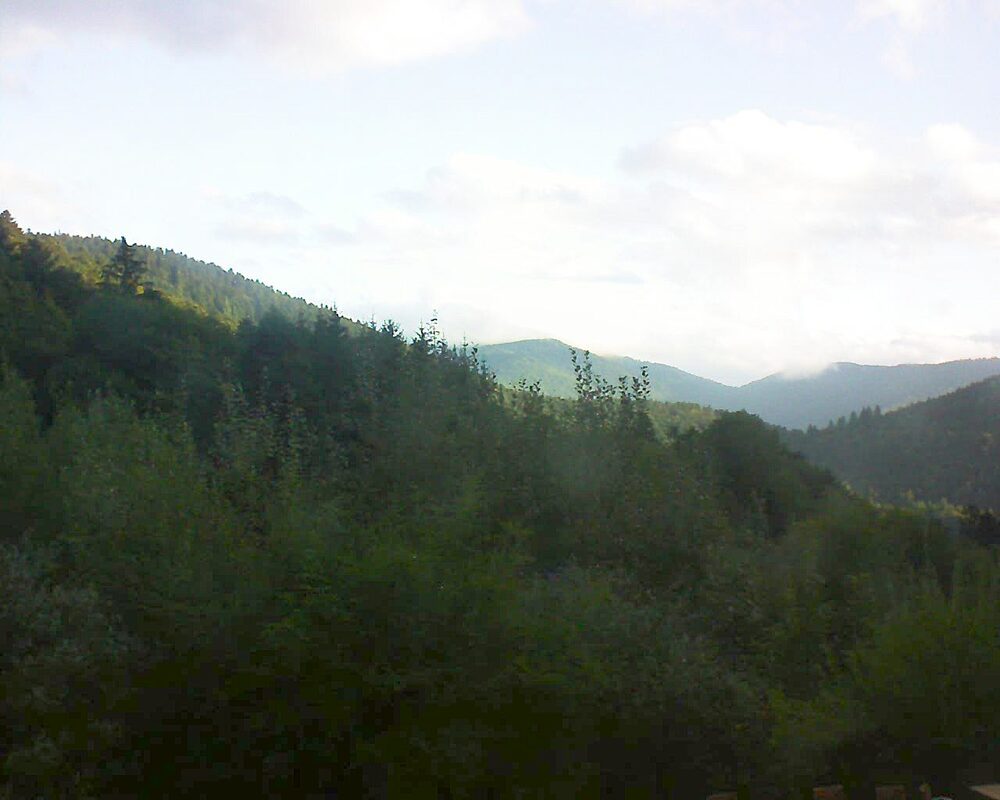 Le petit ballon vu depuis le Domaine Langmatt à Murbach le 18.09.2024 à 08:00 Le petit ballon (Alsace, Vosges) le 18.09.2024 à 08:00