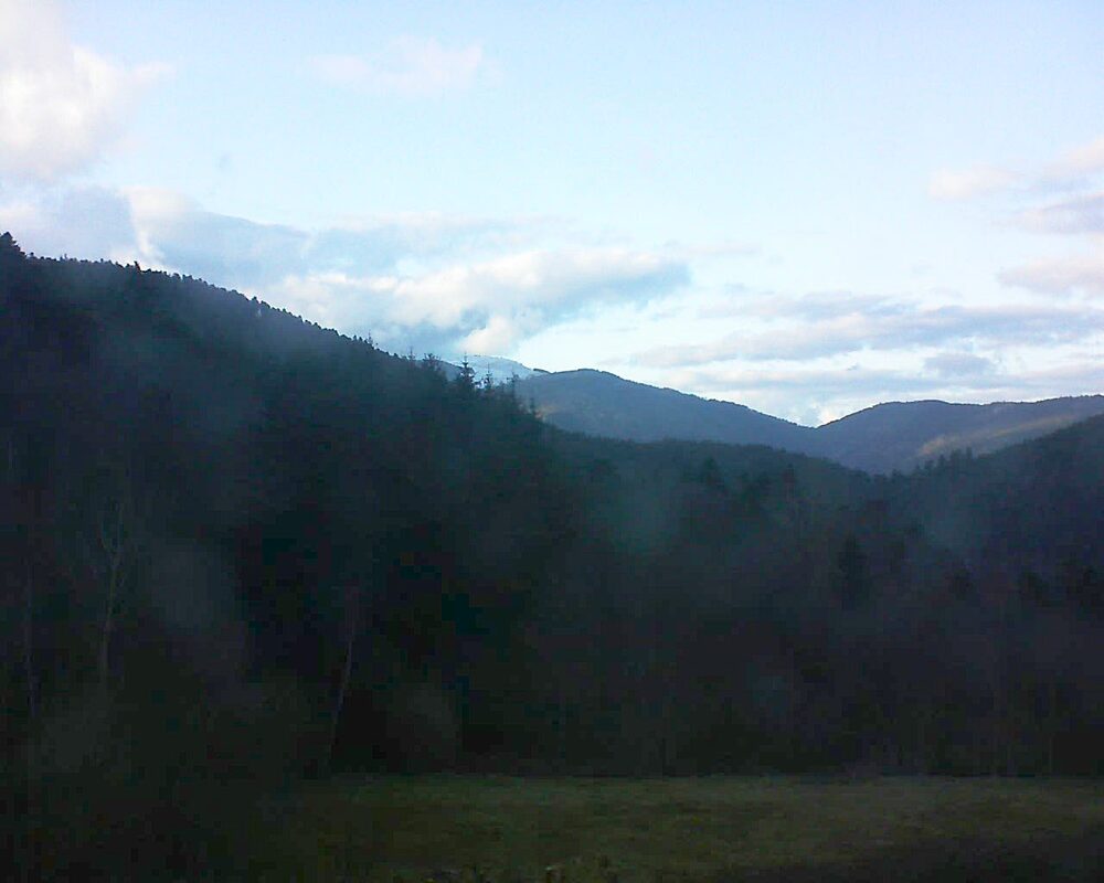 Le petit ballon vu depuis le Domaine Langmatt à Murbach le 26.02.2025 à 17:30 Le petit ballon (Alsace, Vosges) le 26.02.2025 à 17:30