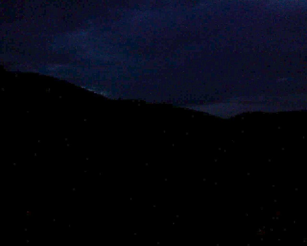 Le petit ballon vu depuis le Domaine Langmatt à Murbach le 12.04.2025 à 20:45 Le petit ballon (Alsace, Vosges) le 12.04.2025 à 20:45