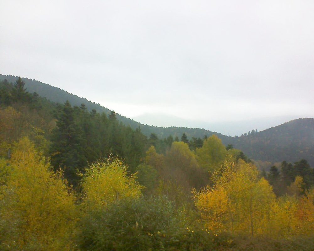 Le petit ballon vu depuis le Domaine Langmatt à Murbach le 07.11.2017 à 15:15 Le petit ballon (Alsace, Vosges) le 07.11.2017 à 15:15