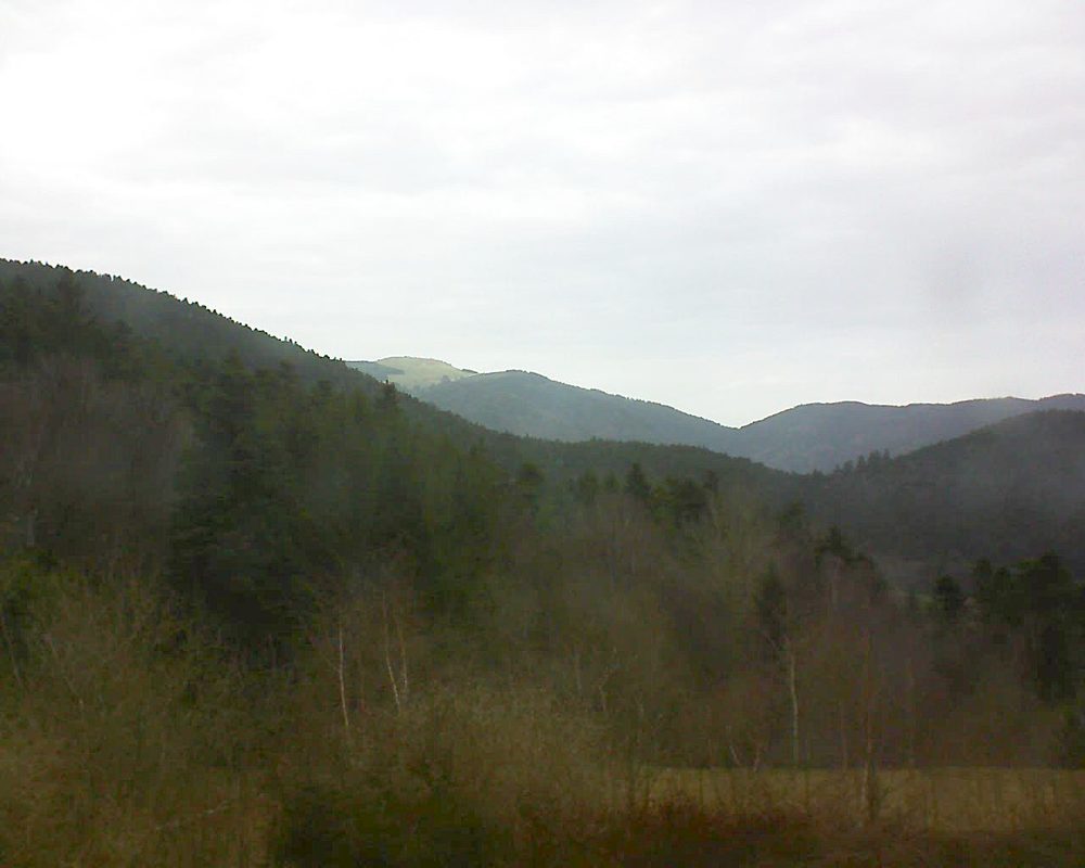Le petit ballon vu depuis le Domaine Langmatt à Murbach le 03.04.2018 à 17:30 Le petit ballon (Alsace, Vosges) le 03.04.2018 à 17:30