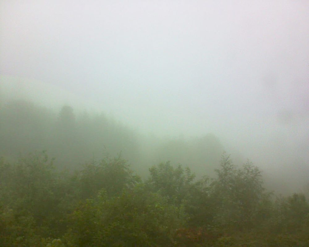 Le petit ballon vu depuis le Domaine Langmatt à Murbach le 14.05.2018 à 10:30 Le petit ballon (Alsace, Vosges) le 14.05.2018 à 10:30